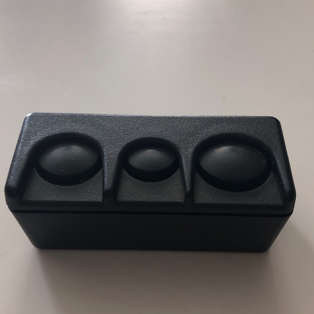 🛍️ Car Coin Storage Box with Triple Slots - Picture 2 of 4